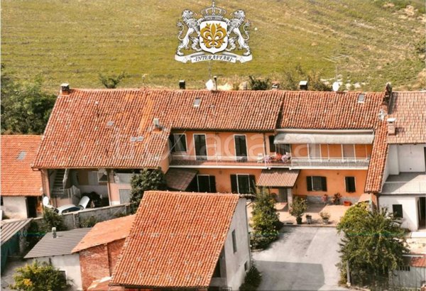 casa indipendente in vendita a Carrù