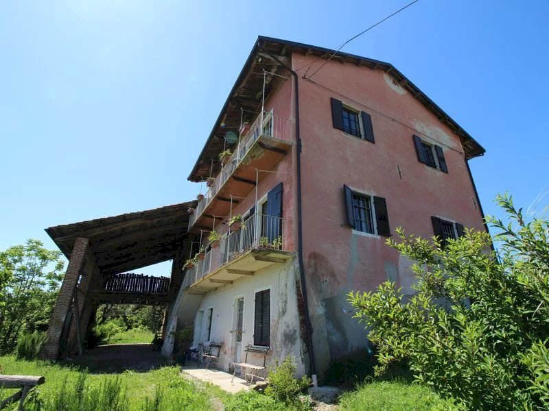 appartamento in vendita a Carrù