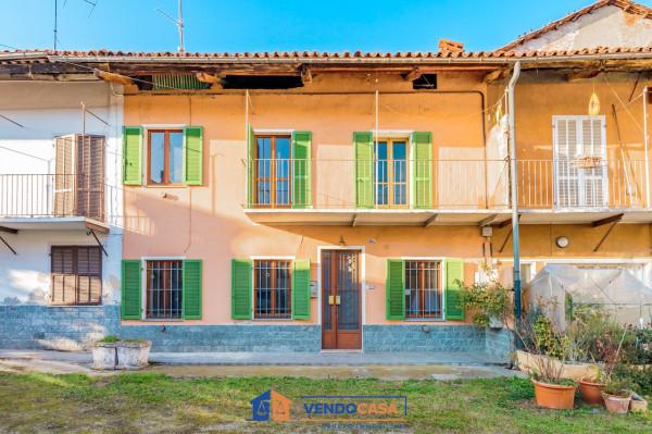 casa indipendente in vendita a Carrù