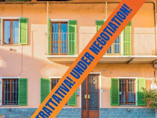 casa indipendente in vendita a Carrù