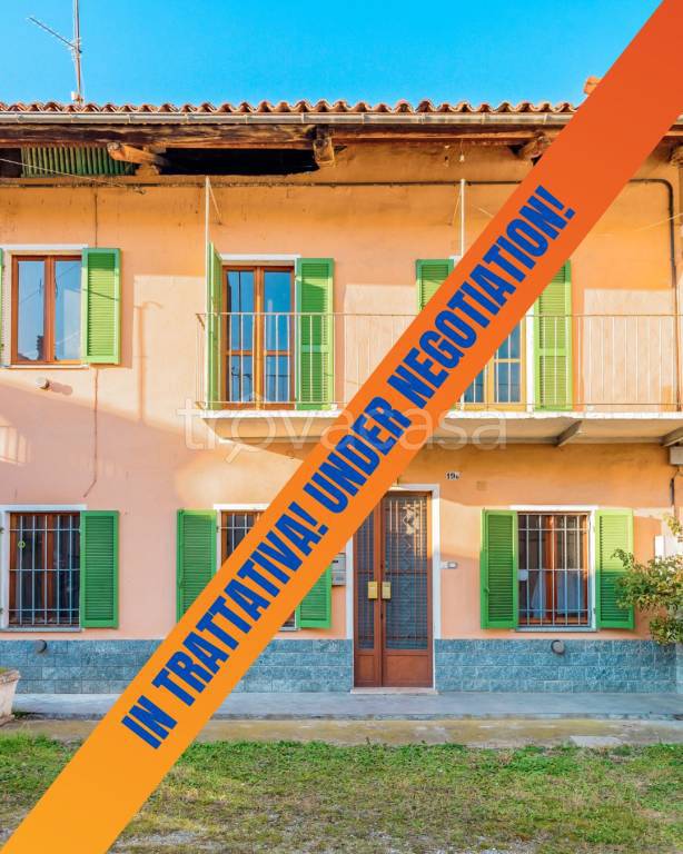 casa indipendente in vendita a Carrù