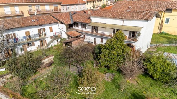 casa indipendente in vendita a Carrù