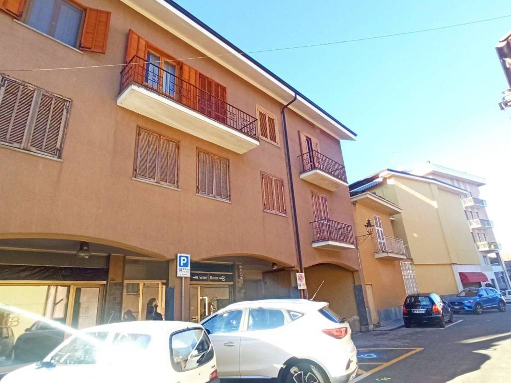 appartamento in vendita a Carrù