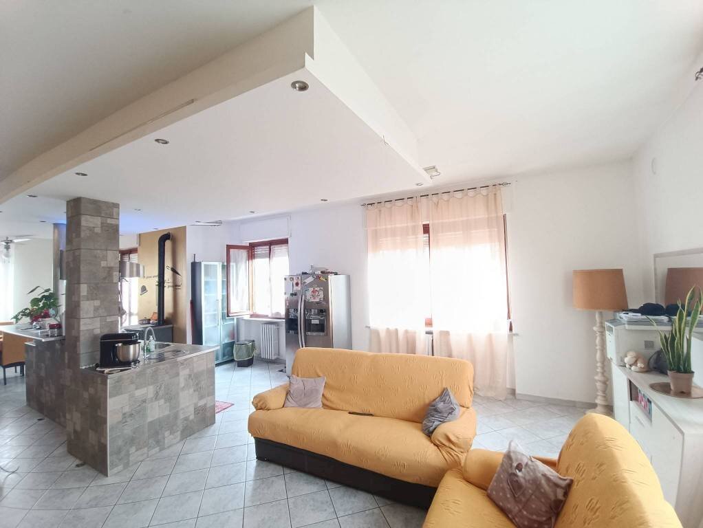 casa indipendente in vendita a Carrù