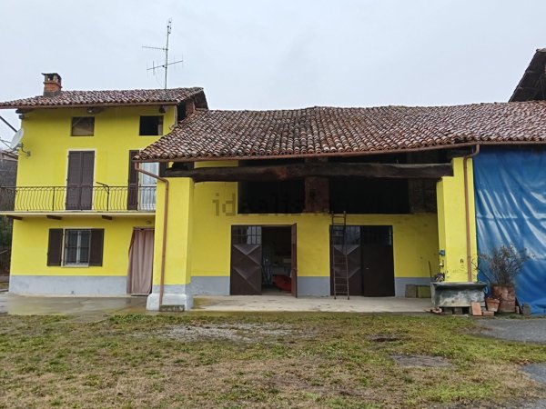 appartamento in vendita a Carrù in zona Bordino