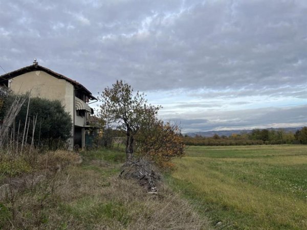 casa indipendente in vendita a Carrù in zona Frave