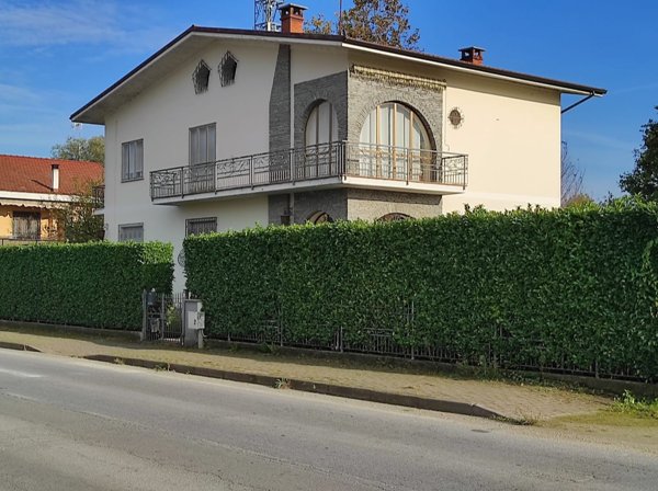 casa indipendente in vendita a Casalgrasso