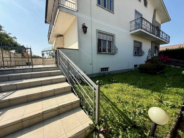 casa indipendente in vendita a Casalgrasso