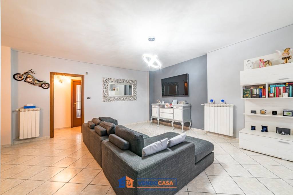 casa indipendente in vendita a Casalgrasso