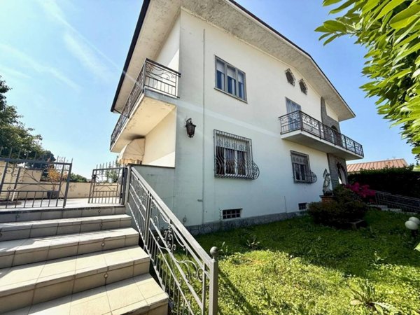 casa indipendente in vendita a Casalgrasso