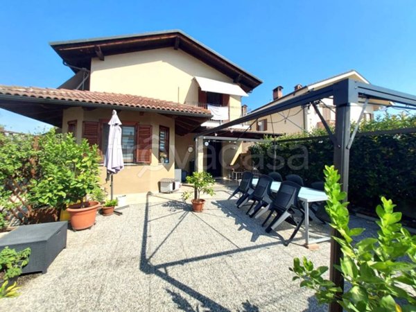 casa indipendente in vendita a Casalgrasso