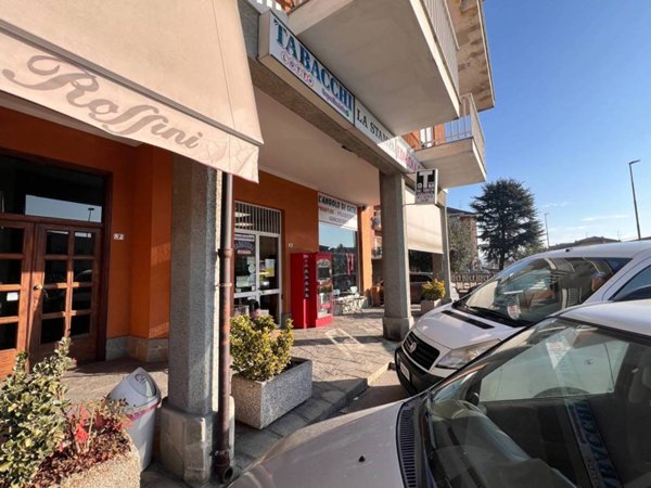 negozio in vendita a Castagnito