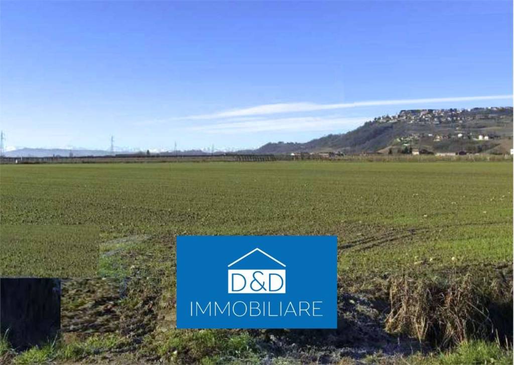 terreno agricolo in vendita a Castagnito