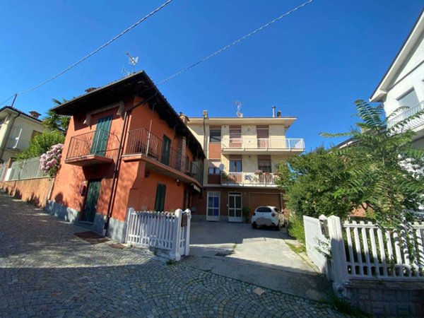 appartamento in vendita a Castagnito