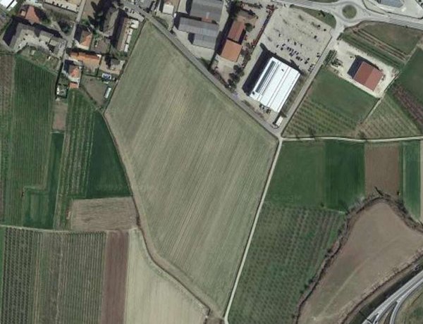 terreno agricolo in vendita a Castagnito