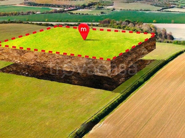 terreno agricolo in vendita a Castagnito