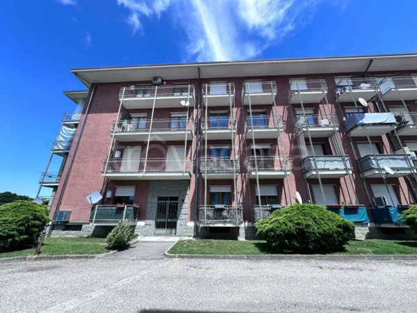 appartamento in vendita a Castagnito