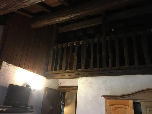casa indipendente in vendita a Casteldelfino