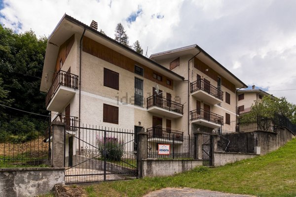 appartamento in vendita a Casteldelfino