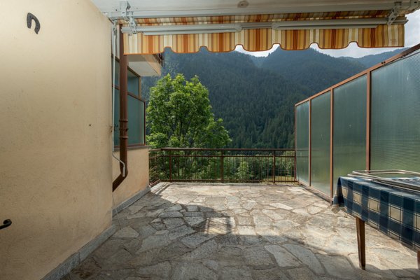 appartamento in vendita a Casteldelfino