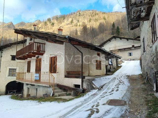 loft in vendita a Casteldelfino