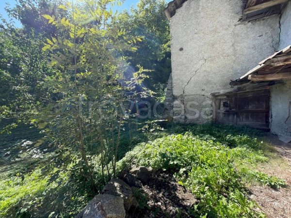 casa semindipendente in vendita a Casteldelfino in zona Torrette