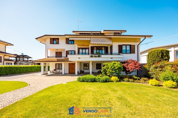 casa indipendente in vendita a Castelletto Stura