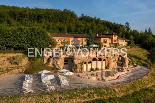 negozio in vendita a Castelletto Uzzone