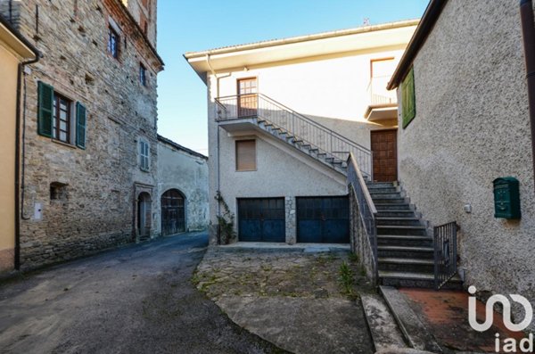 casa indipendente in vendita a Castelletto Uzzone