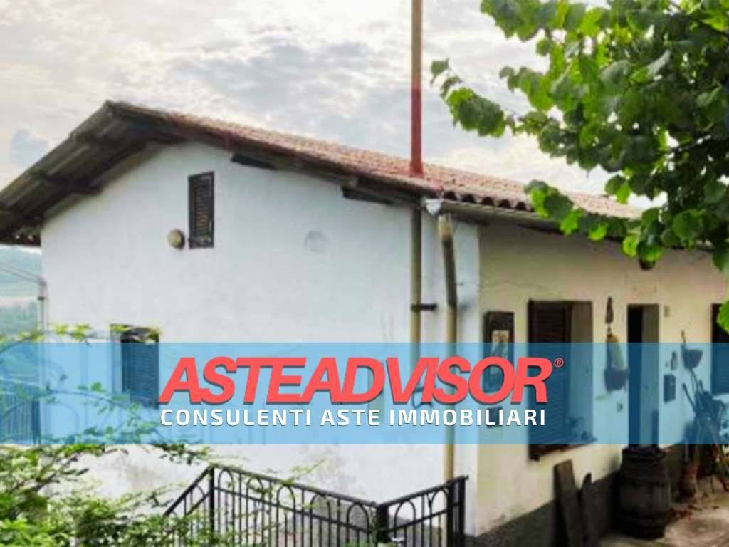 casa indipendente in vendita a Castelletto Uzzone
