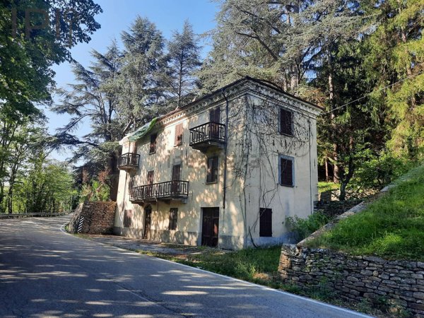 casa indipendente in vendita a Castelletto Uzzone in zona Scaletta Uzzone