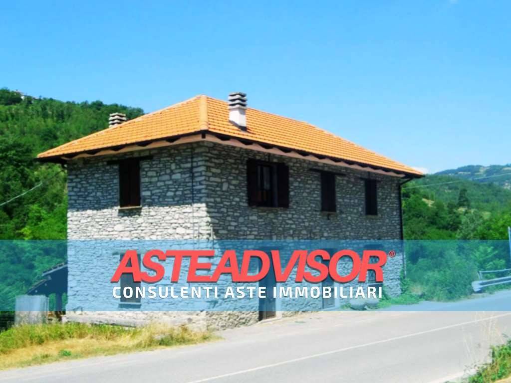 casa indipendente in vendita a Castelletto Uzzone in zona San Michele