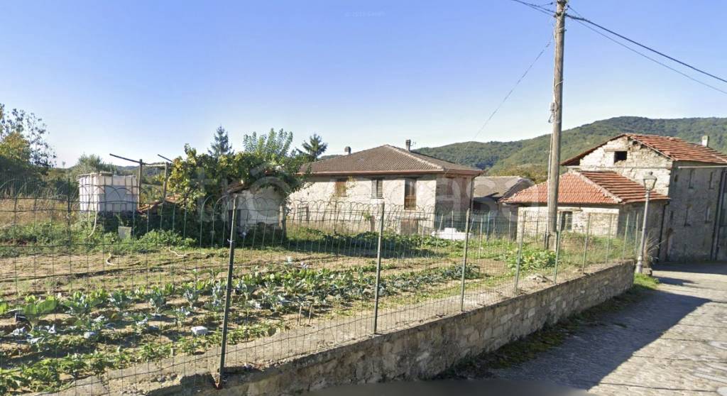 casa indipendente in vendita a Castelletto Uzzone in zona San Michele