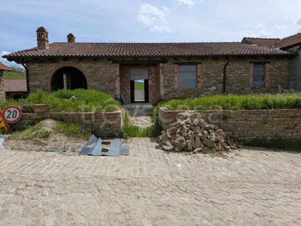 casa indipendente in vendita a Castelletto Uzzone in zona San Michele