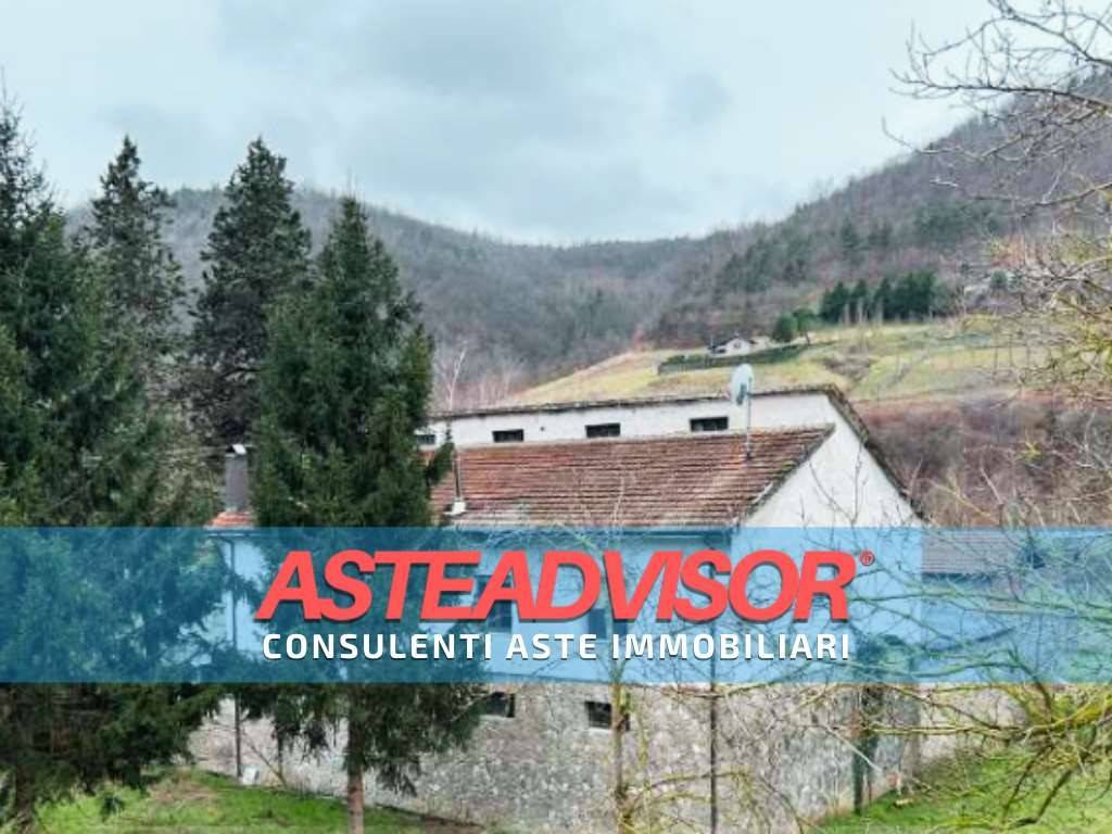 casa indipendente in vendita a Castelletto Uzzone in zona Scaletta Uzzone