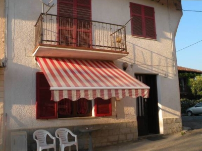 casa indipendente in vendita a Castellinaldo d'Alba