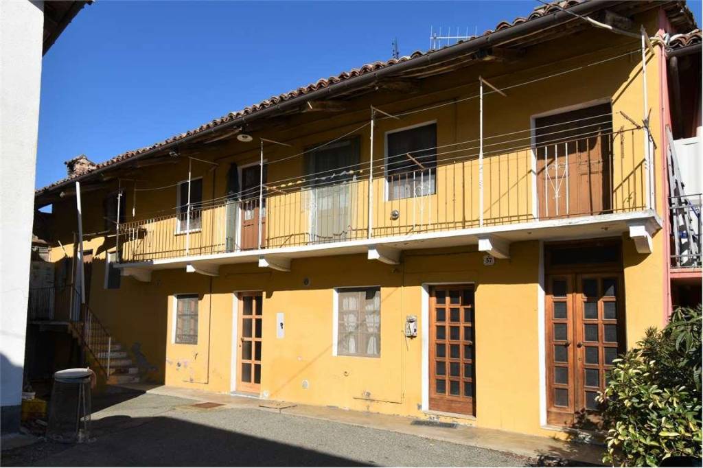 casa indipendente in vendita a Castellinaldo d'Alba