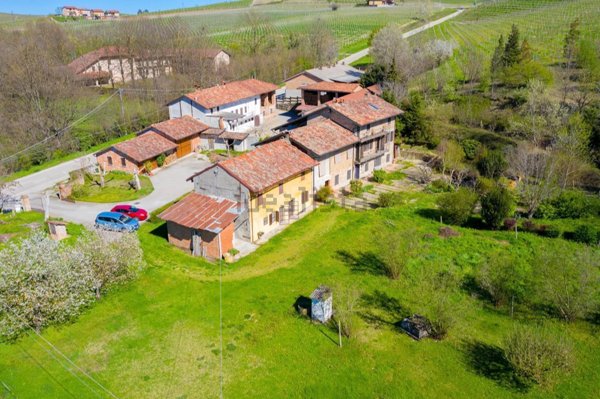 casa indipendente in vendita a Castellinaldo d'Alba
