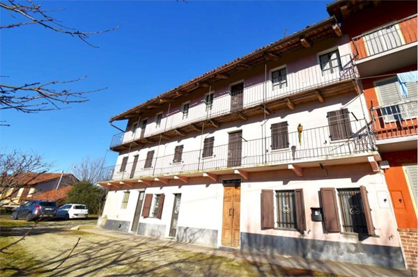 locale di sgombero in vendita a Castellinaldo d'Alba