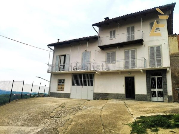 casa indipendente in vendita a Castellinaldo d'Alba