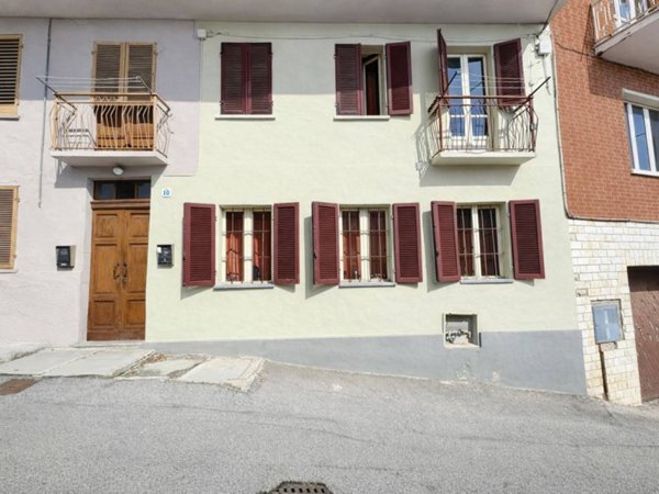 casa indipendente in vendita a Castellinaldo d'Alba