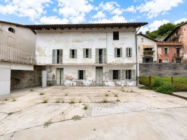 casale in vendita a Castellinaldo d'Alba