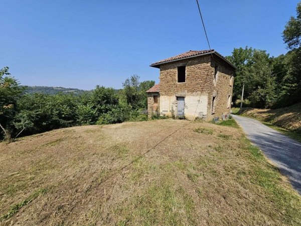 pentavano in vendita a Castellino Tanaro