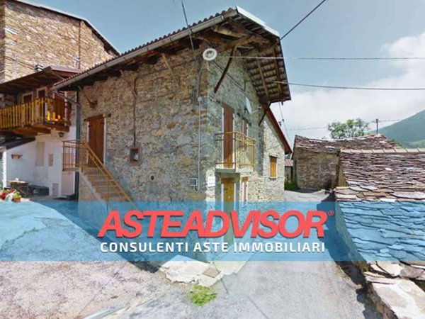 casa indipendente in vendita a Castelmagno in zona Chiotti