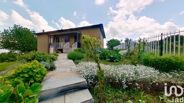 casa indipendente in vendita a Castelnuovo di Ceva
