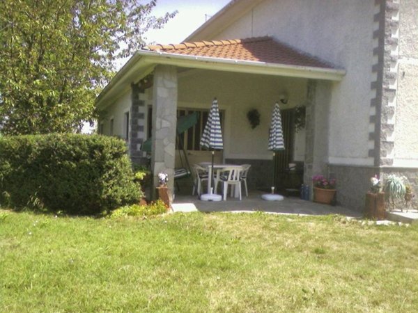 casa indipendente in vendita a Castelnuovo di Ceva
