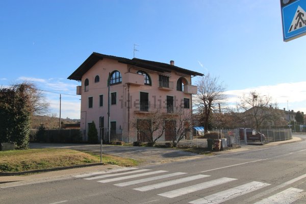 appartamento in vendita a Castiglione Falletto