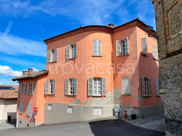 appartamento in vendita a Castiglione Tinella