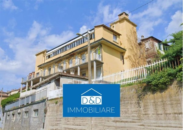 casa indipendente in vendita a Castiglione Tinella