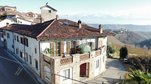 appartamento in vendita a Castiglione Tinella